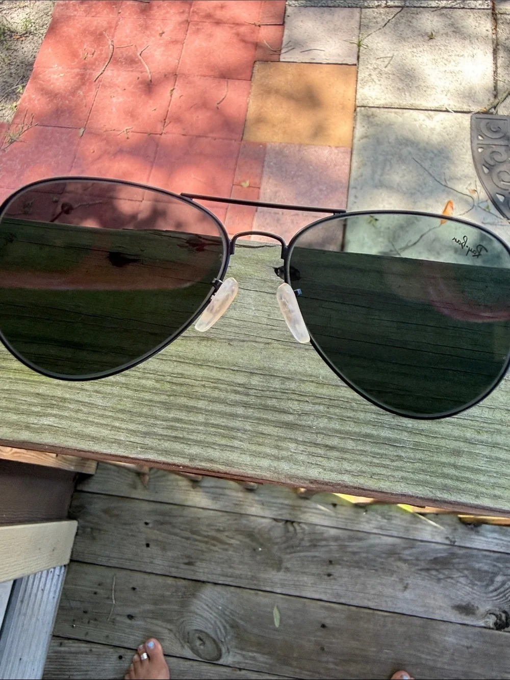 Ray-Ban Black Aviator Sunglasses with Dark Lenses